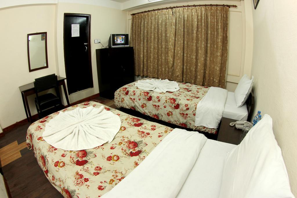 Bag Packer's Lodge Kathmandu Exterior foto