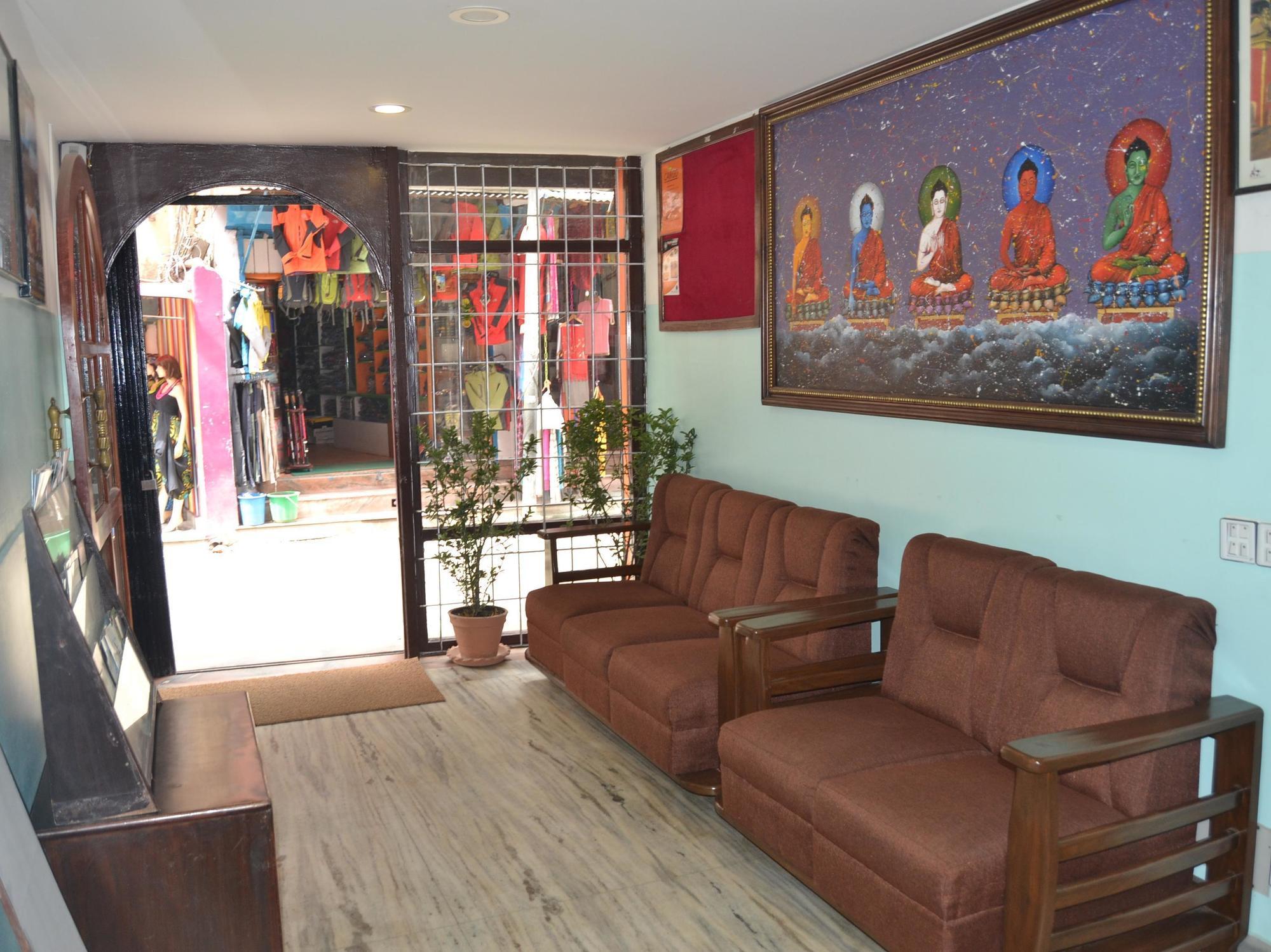 Bag Packer's Lodge Kathmandu Exterior foto
